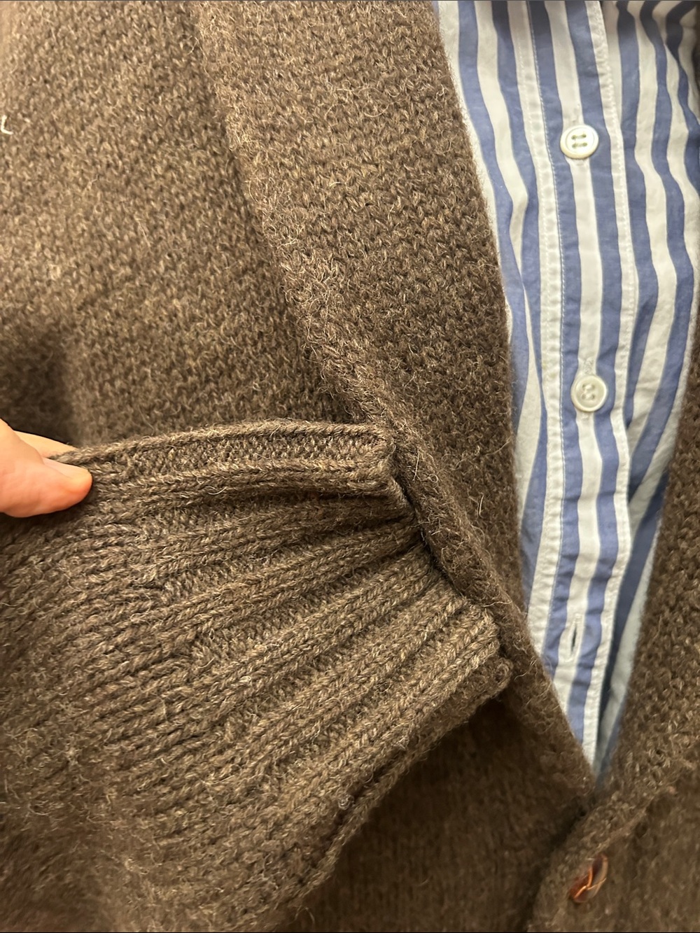VTG Eddie Bauer Shawl Collar Button-Up Wool Cardigan Sweater Brown size M - Picture 6 of 16